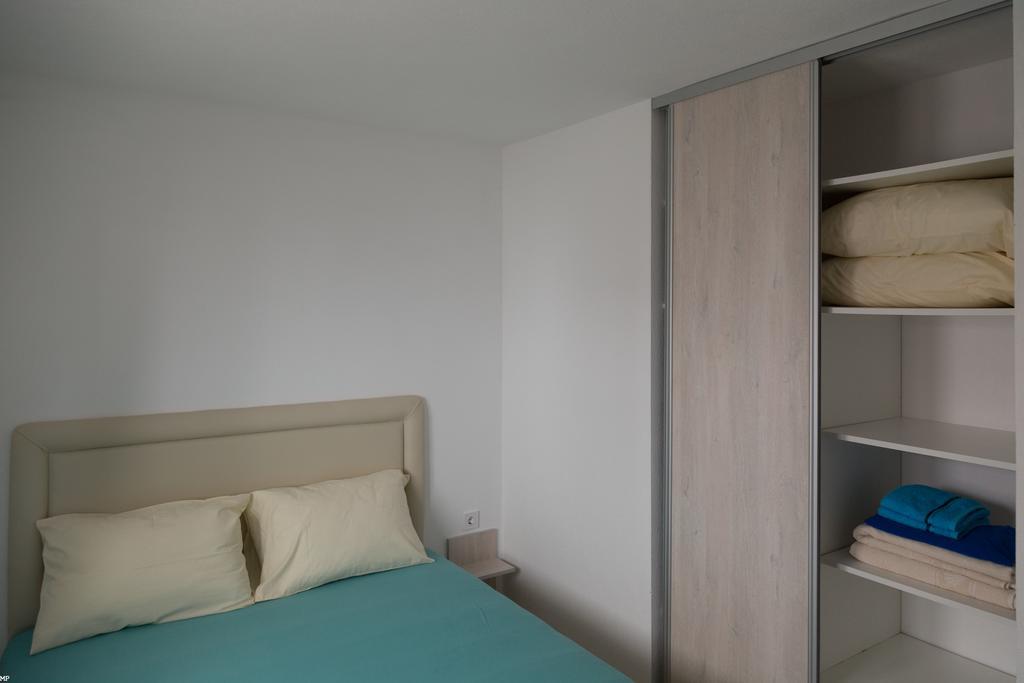Del Mar Apartments Чань Экстерьер фото