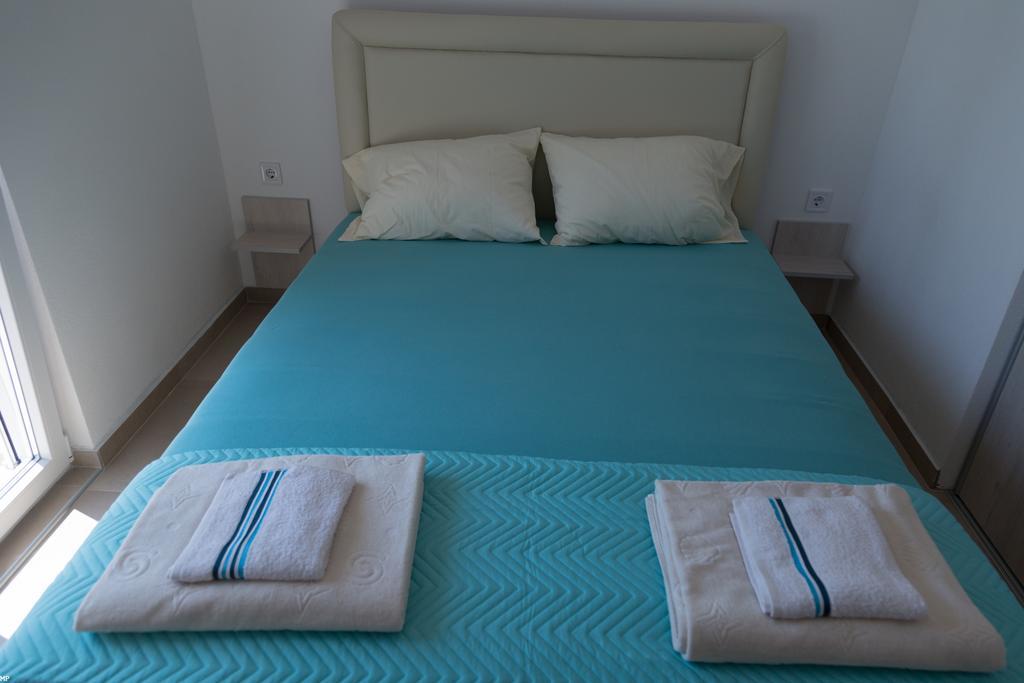 Del Mar Apartments Чань Экстерьер фото